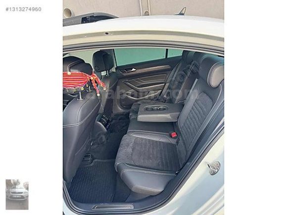 HATASIZ BOYASIZ 24 BİN KM R-LİNE PASSAT
