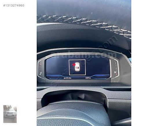 HATASIZ BOYASIZ 24 BİN KM R-LİNE PASSAT