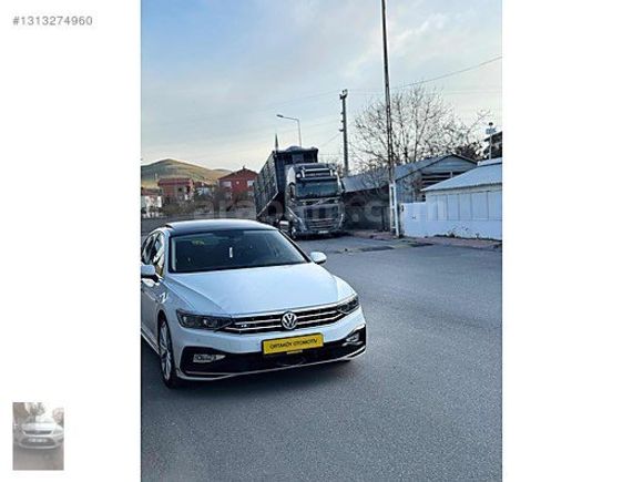 HATASIZ BOYASIZ 24 BİN KM R-LİNE PASSAT