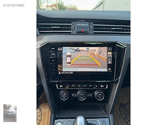 HATASIZ BOYASIZ 24 BİN KM R-LİNE PASSAT