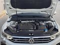 HATASIZ BOYASIZ 24 BİN KM R-LİNE PASSAT