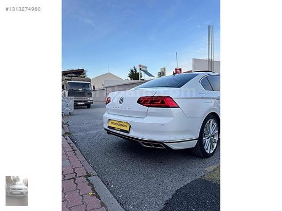 HATASIZ BOYASIZ 24 BİN KM R-LİNE PASSAT