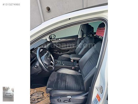 HATASIZ BOYASIZ 24 BİN KM R-LİNE PASSAT