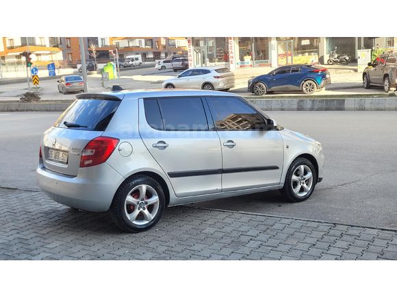 Sahibinden Skoda Fabia 1.2 Elegance 2013 Model