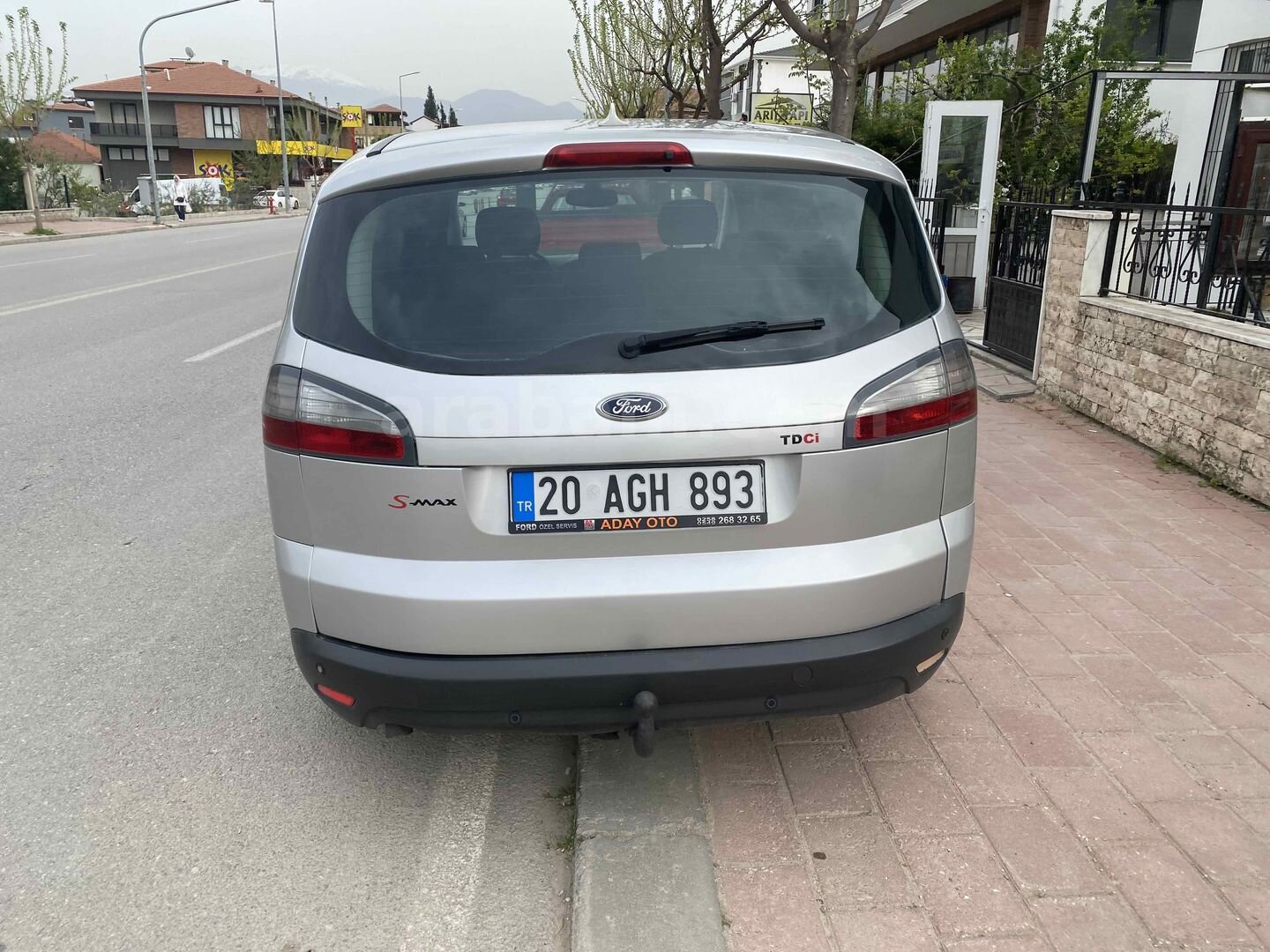 Sahibinden Ford S-Max 2.0 TDCi Titanium 2006 Model Denizli 196.000 km Gri (titanyum) 5