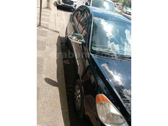 Sahibinden Hyundai Accent Era 1.4 Team 2008 Model  300.000 km Siyah