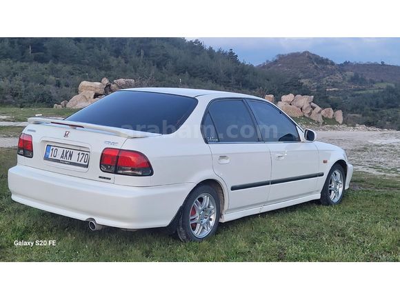 Sahibinden Honda Civic 1.6 i ES 2001 Model