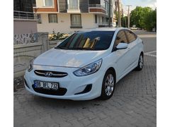 Sahibinden Hyundai Accent Blue 1.4 D-CVVT Mode Plus 2017 Model  53.000 km Beyaz