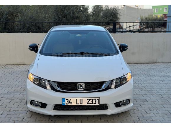 Sahibinden Honda Civic 1.6i VTEC Dream 2016 Model  77.800 km Beyaz