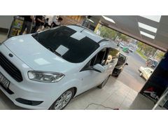 Sahibinden Ford Tourneo Courier 1.5 TDCi Titanium 2018 Model 