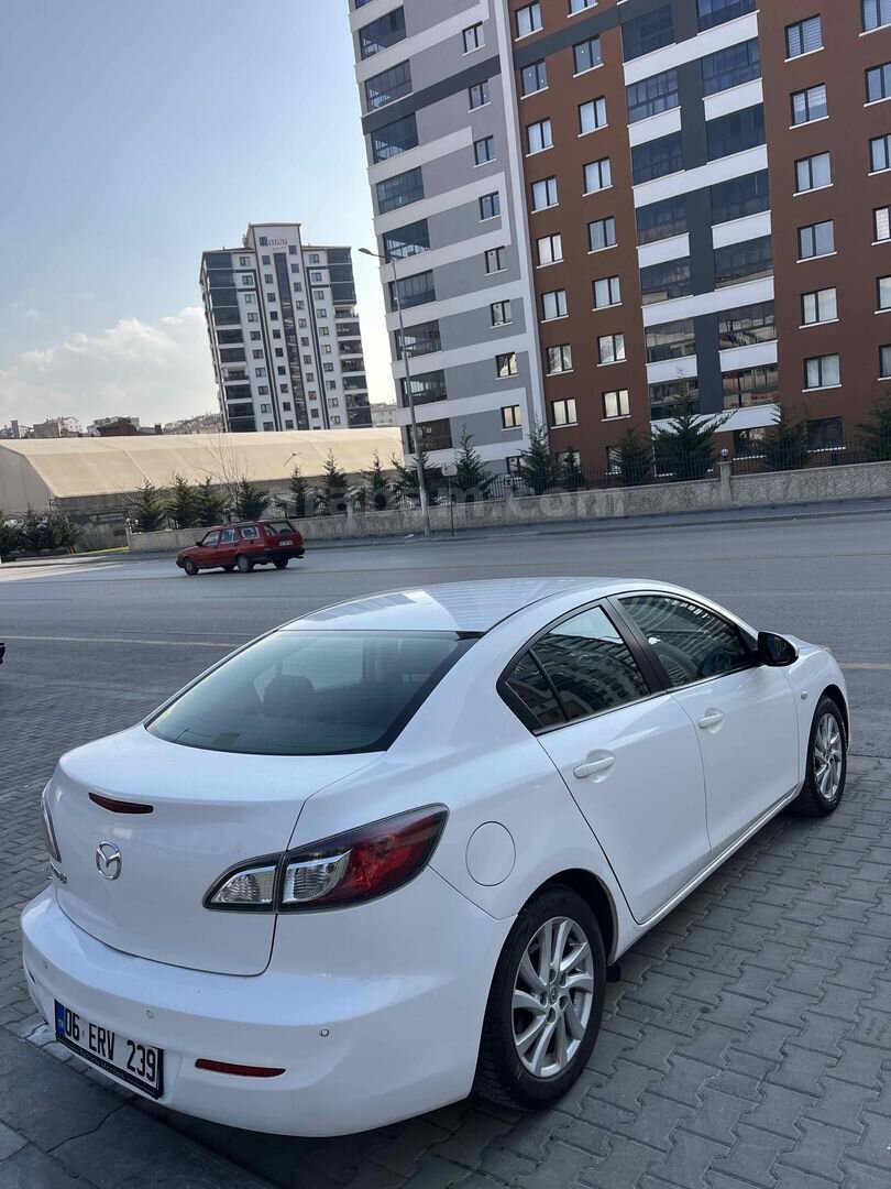 Sahibinden Mazda 3 1.6 Touring 2012 Model 5