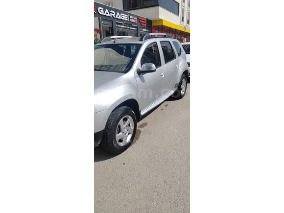 Sahibinden Dacia Duster 1.5 dCi Laureate 2012 Model  306.000 km Gri