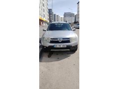 Sahibinden Dacia Duster 1.5 dCi Laureate 2012 Model  306.000 km Gri