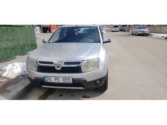 Sahibinden Dacia Duster 1.5 dCi Laureate 2012 Model  306.000 km Gri