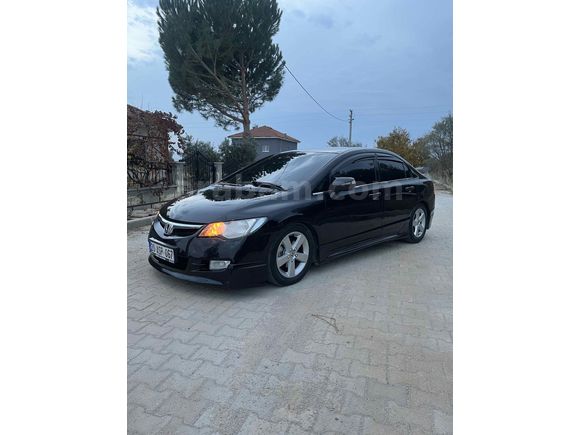 Sahibinden Honda Civic 1.6 Elegance 2007 Model  287.000 km Siyah