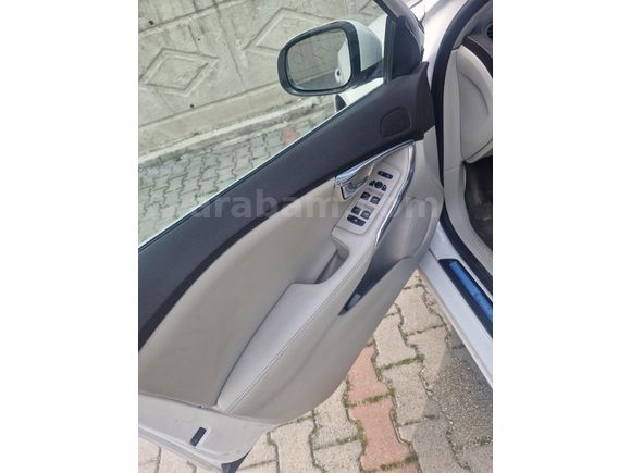 Sahibinden Volvo V40 1.6 D Advance 2013 Model