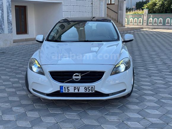 Sahibinden Volvo V40 1.6 D2 Advance 2013 Model