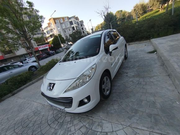 Kazasız ve Tramersiz Düşük Km Sahibinden Peugeot 207 1.4 HDi Envy 2011 Model