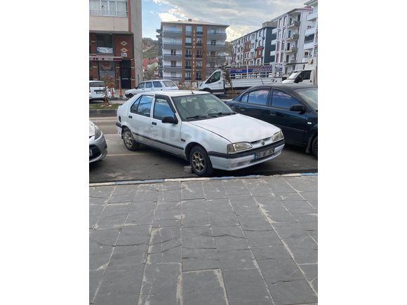 Sahibinden Renault R 19 1.4 Europa RNA 1998 Model