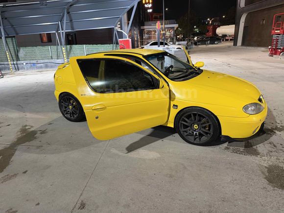 Sıfır muayene. Renault Megane 1.6 Coupe RXI 2000 Model 