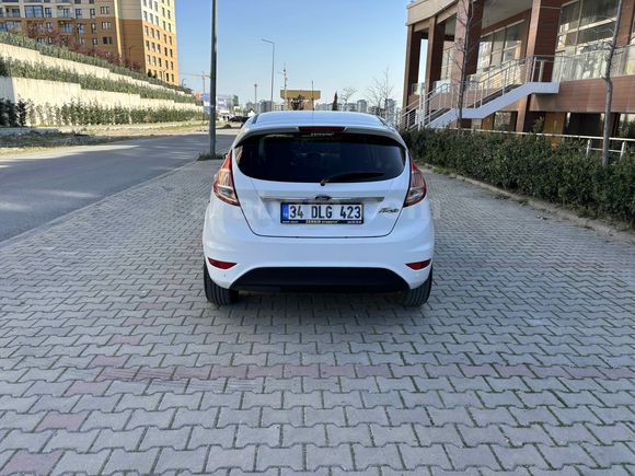 Sahibinden Ford Fiesta 1.6 Titanium 2016 Model 