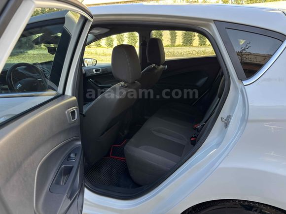 Sahibinden Ford Fiesta 1.6 Titanium 2016 Model 