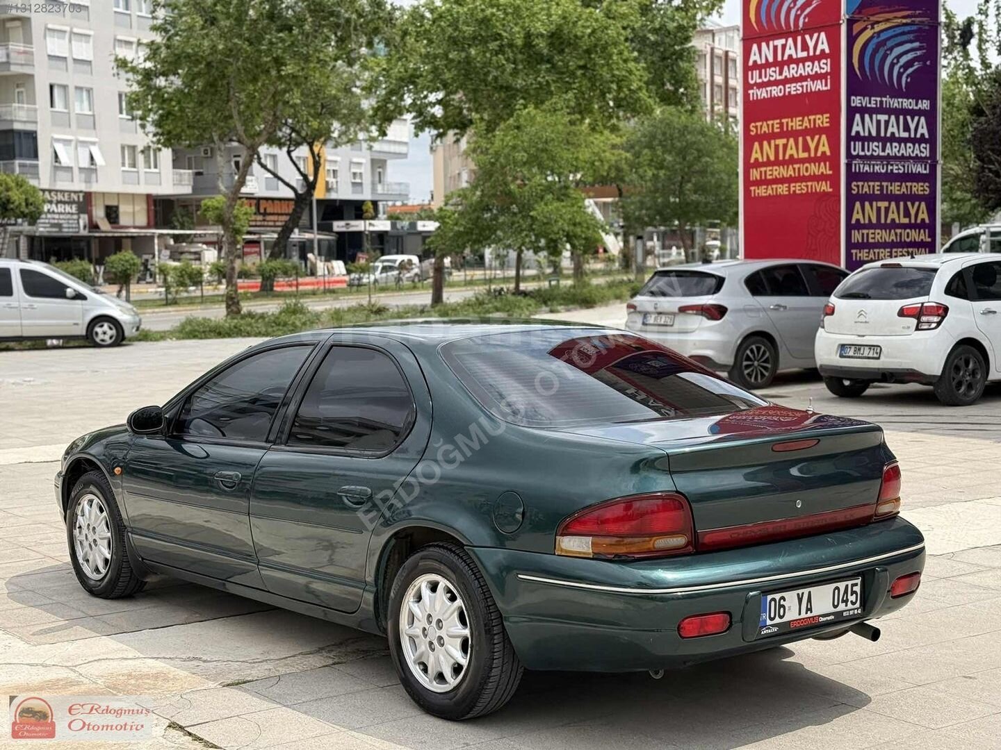 Galeriden Chrysler Stratus 2.0 LX 1996 Model Antalya 295.000 km Yeşil 5