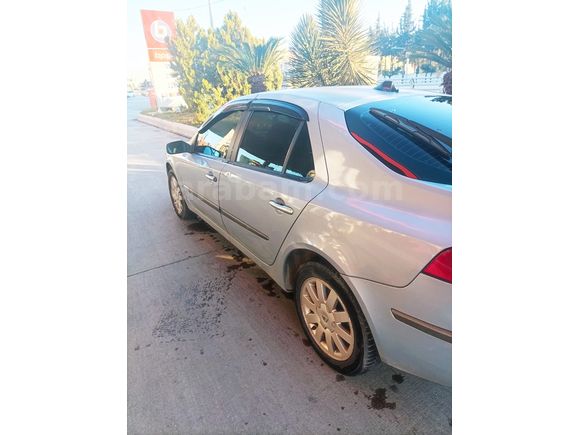 Sahibinden Renault Laguna 2.0 Privilege 2003 Model 