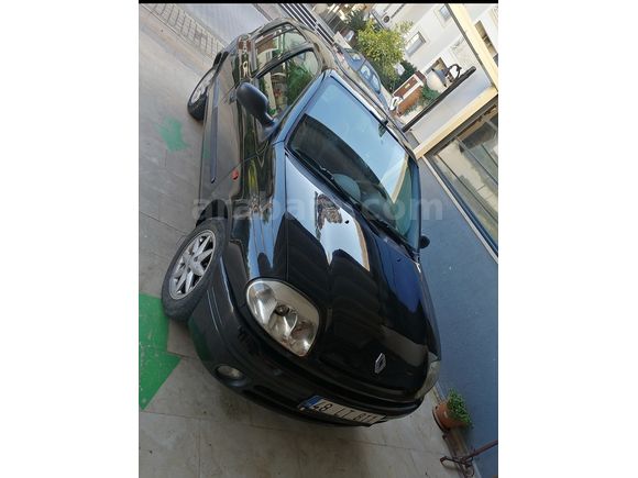 Sahibinden Renault Clio 1.4 RXT 2001 Model 