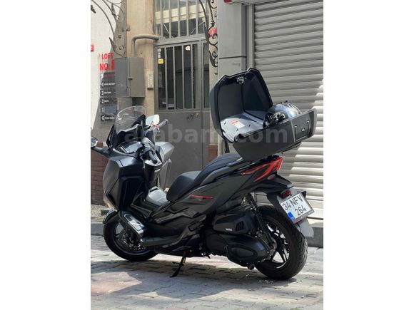 Acil ihtiyaçtan 2025 forza kazasız boyasız tramersiz %1kdv li
 Honda Forza 250 SE 