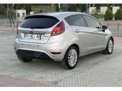 Sahibinden Ford Fiesta 1.6 TDCi Titanium 2009 Model  261.000 km Gri