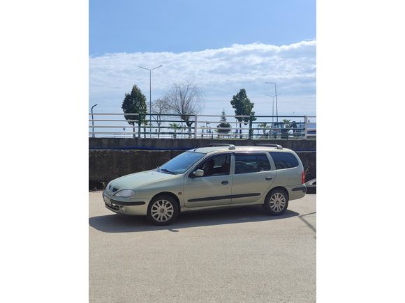 temiz aile arabası/ Renault Megane 1.6 RTE/ 2001 Model