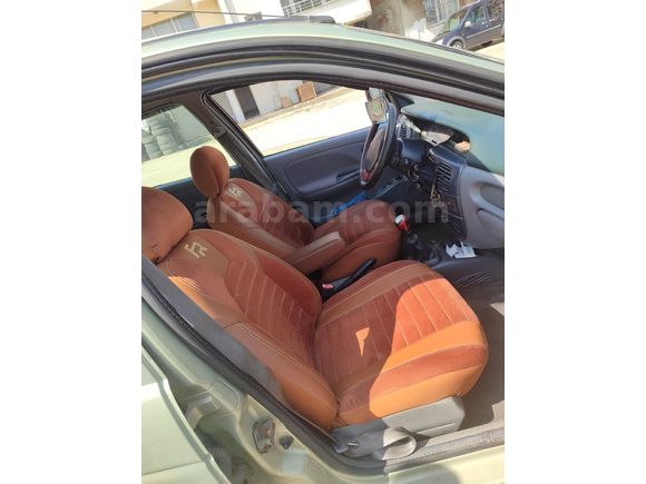 temiz aile arabası/ Renault Megane 1.6 RTE/ 2001 Model