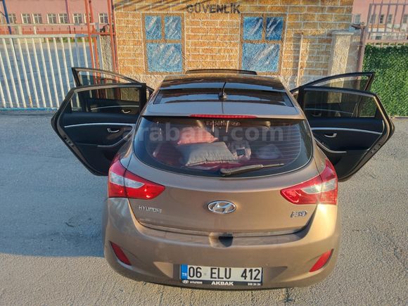 Sahibinden Hyundai i30 1.6 CRDi Elite 2012 Model