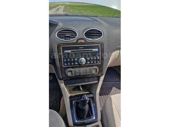 Sahibinden Ford Focus 1.6 TDCi Ghia 2005 Model