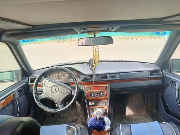 Sahibinden Mercedes - Benz E 200 1993 Model