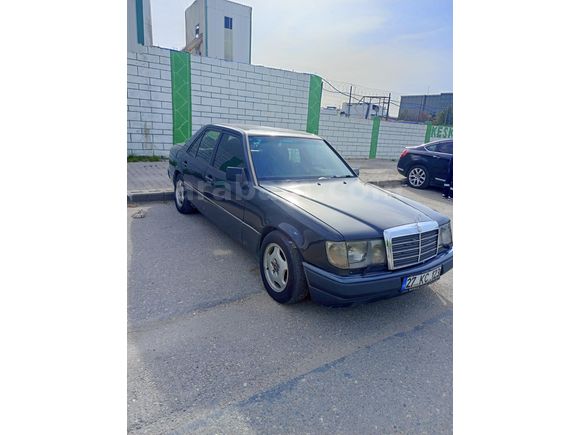 Sahibinden Mercedes - Benz E 200 1993 Model