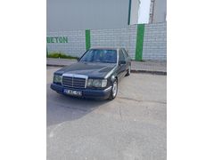 Sahibinden Mercedes - Benz E 200 1993 Model