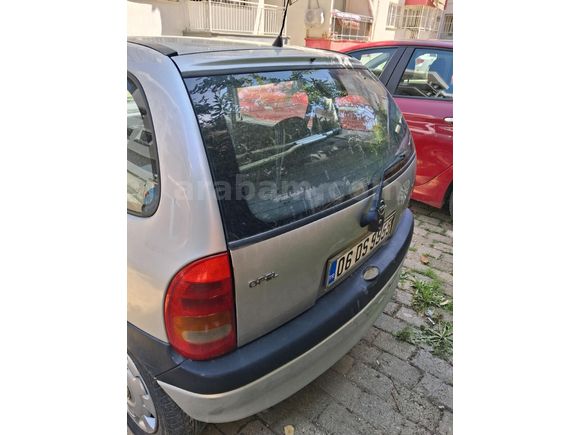 Sahibinden Opel Corsa 1.4 GLS 2000 Model Aydın