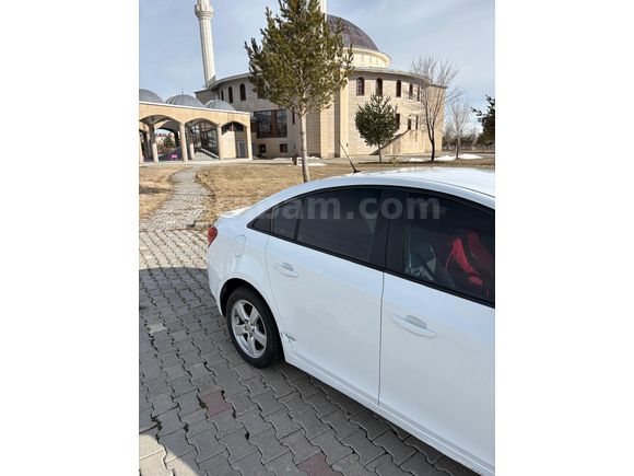 Sahibinden Chevrolet Cruze 1.6 LS 2011 Model