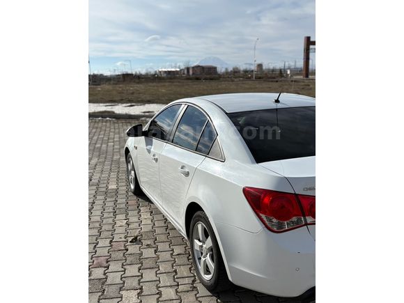 Sahibinden Chevrolet Cruze 1.6 LS 2011 Model