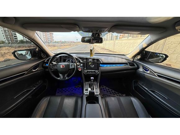 ASEL AUTO’DAN HONDA CİVİC TYPER DÖNÜŞÜMLÜ DÜŞÜK KM ÇOK TEMİZ 