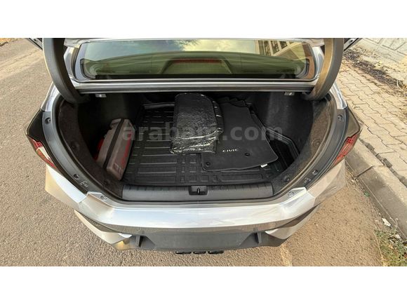 ASEL AUTO’DAN HONDA CİVİC TYPER DÖNÜŞÜMLÜ DÜŞÜK KM ÇOK TEMİZ 