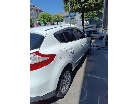 SAHİBİNDEN TEMİZ MEGANE 3