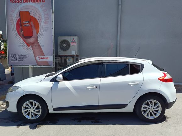 SAHİBİNDEN TEMİZ MEGANE 3