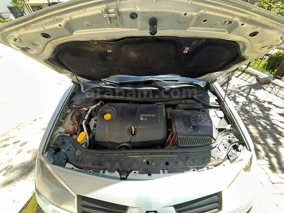 Sahibinden Renault Megane 1.5 dCi Authentique 2005 Model 