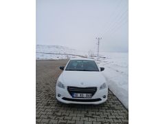 Peugeot 301 hatasız boyasız 2017 çıkışlı  düşük km