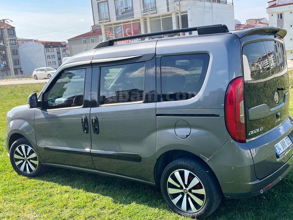Sahibinden Fiat Doblo Combi 1.6 Multijet Premio Plus 2020 Model 