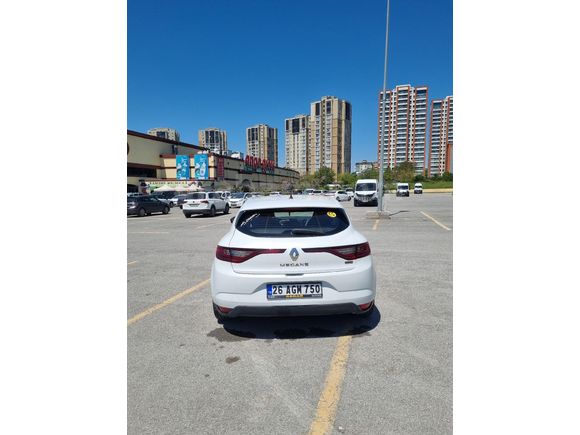 Renault Megane 1.2 TCe Touch 2017 Model 83.000 km