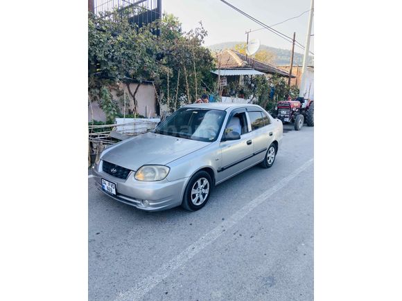 Sahibinden Hyundai Accent 1.5 CRDi Admire 2005 Model 